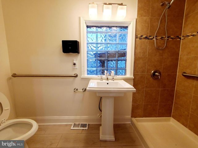 3502 DENNLYN RD, Baltimore, MD 21215