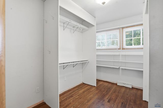 1929 EVERGREEN DR, Rapid City, SD 57702