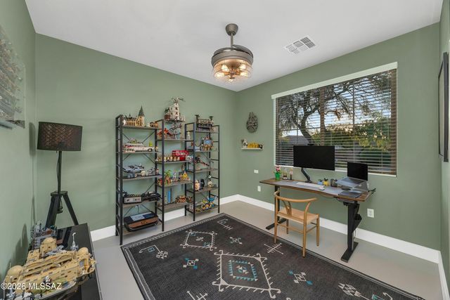 12252 N Wind Runner Parkway, Marana, AZ 85658