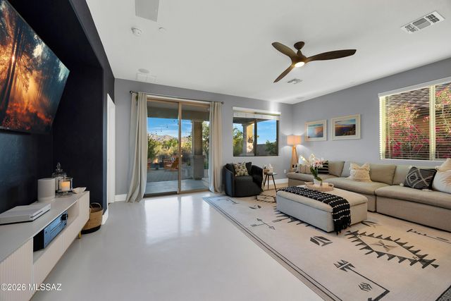 12252 N Wind Runner Parkway, Marana, AZ 85658