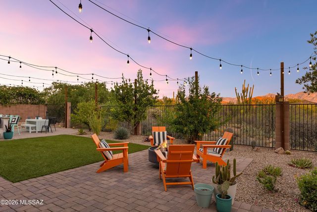 12252 N Wind Runner Parkway, Marana, AZ 85658