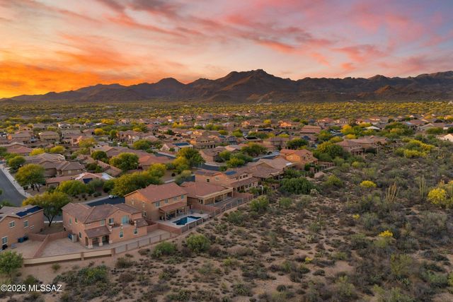 12252 N Wind Runner Parkway, Marana, AZ 85658