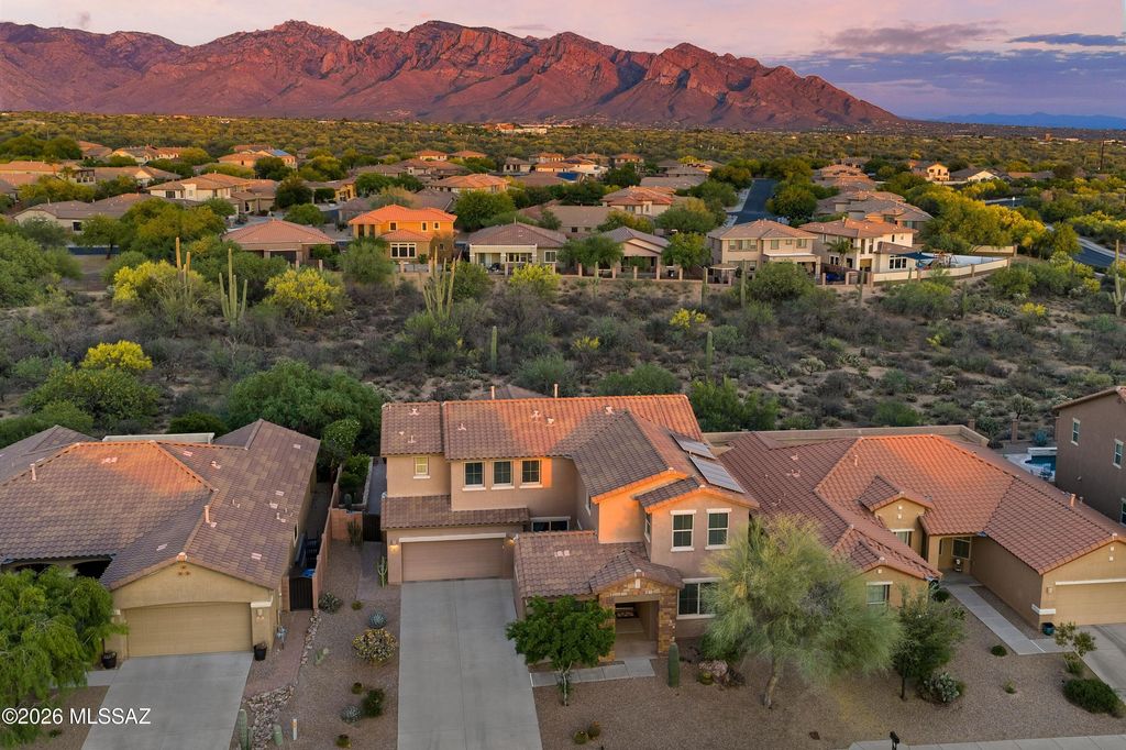 12252 N Wind Runner Parkway, Marana, AZ 85658