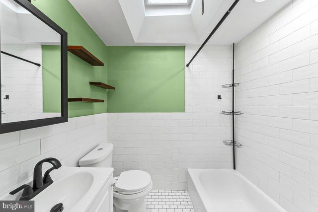 2369 BOND AVE, Drexel Hill, PA 19026