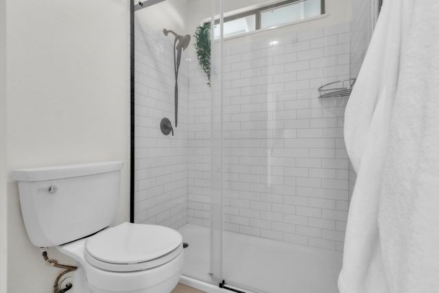 2640 Albany Ave, Davis, CA 95618