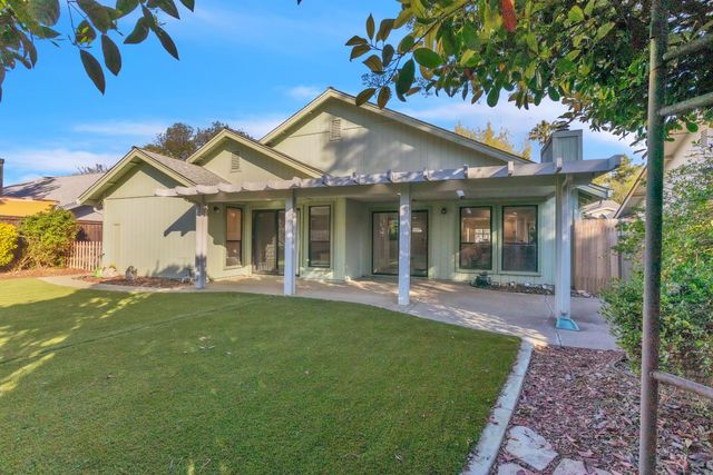 2640 Albany Ave, Davis, CA 95618