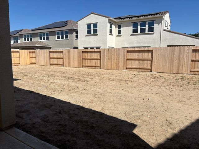 5016 Envy St, Roseville, CA 95747