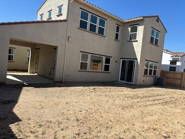 5016 Envy St, Roseville, CA 95747