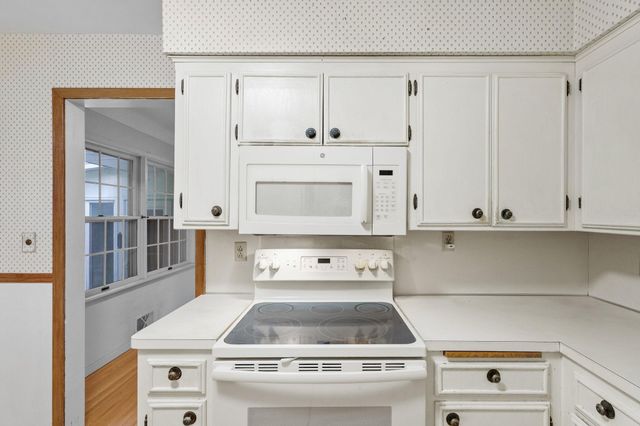 1937 Autumn Street, Falcon Heights, MN 55113