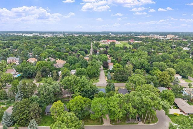 1937 Autumn Street, Falcon Heights, MN 55113