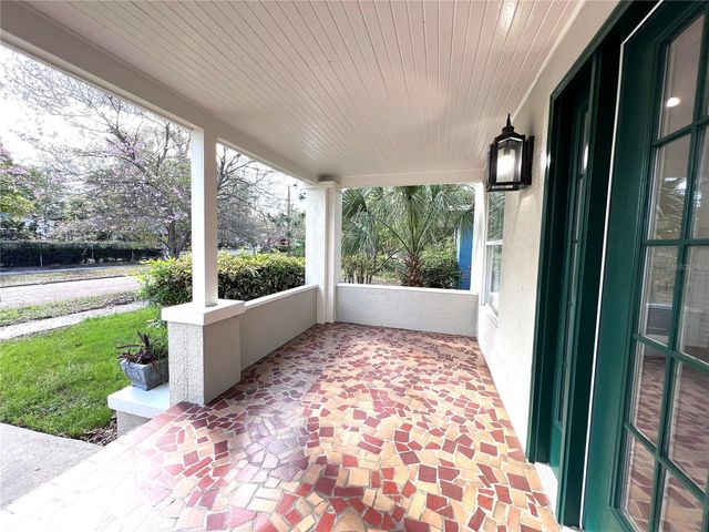 1240 15TH STREET N, St Petersburg, FL 33705