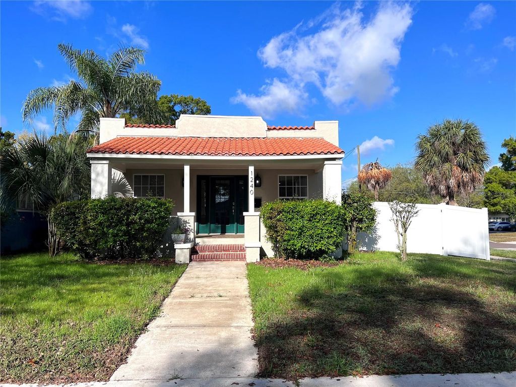 1240 15TH STREET N, St Petersburg, FL 33705