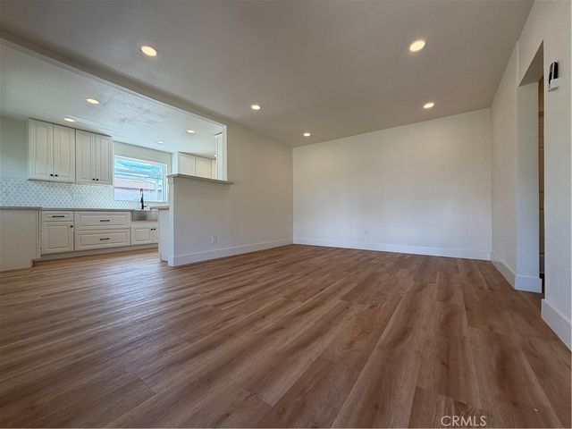 9078 Hemlock, Fontana, CA 92335