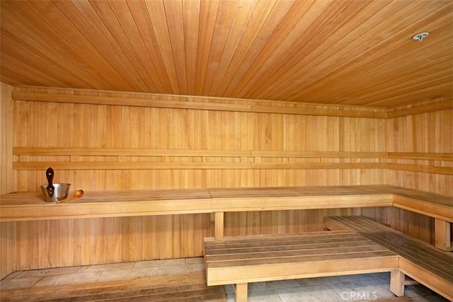 20331 Bluffside Circle A216, Huntington Beach, CA 92646