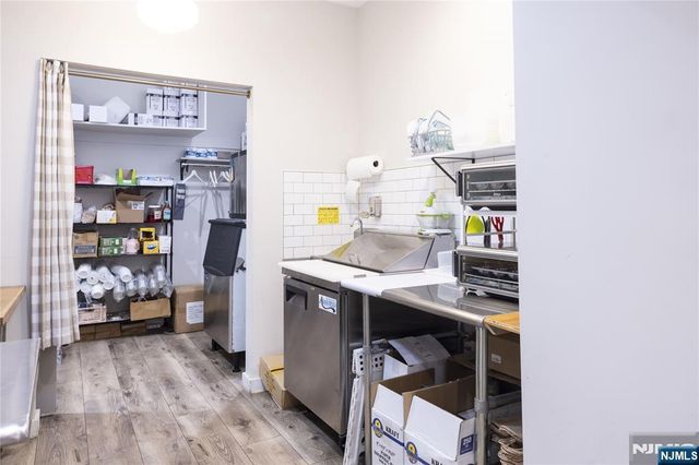 520 Bergen Boulevard, Palisades Park, NJ 07650