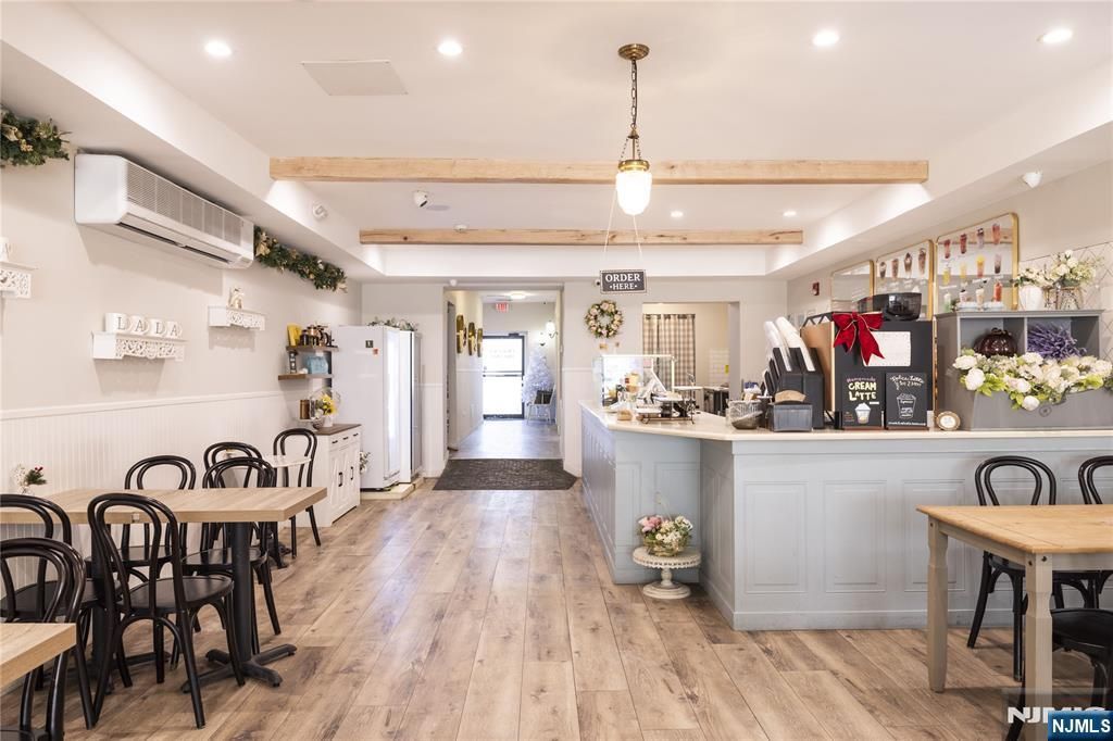 520 Bergen Boulevard, Palisades Park, NJ 07650