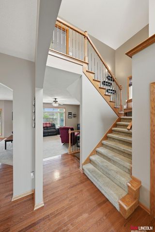9624 Saint Clement Circle, Lincoln, NE 68526