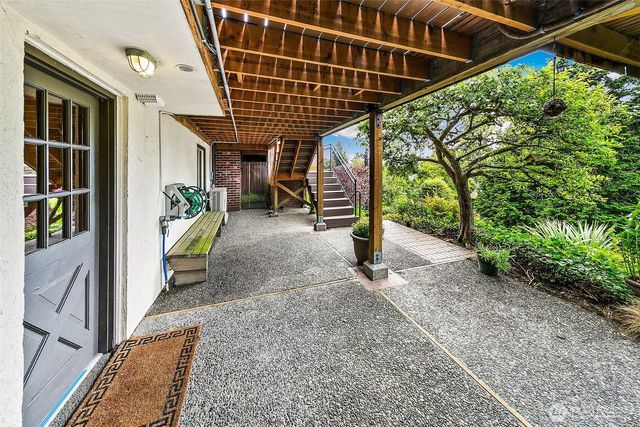5201 NE 43rd Avenue, Seattle, WA 98105