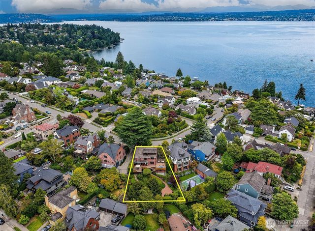 5201 NE 43rd Avenue, Seattle, WA 98105
