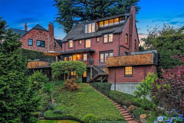 5201 NE 43rd Avenue, Seattle, WA 98105