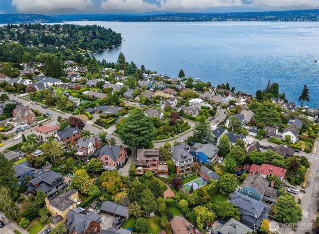 5201 NE 43rd Avenue, Seattle, WA 98105