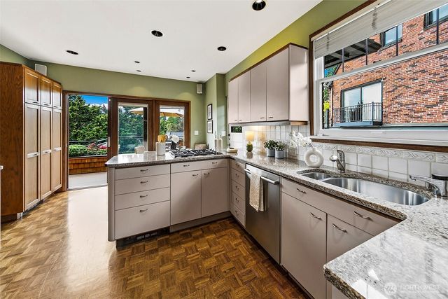 5201 NE 43rd Avenue, Seattle, WA 98105
