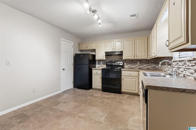 2140 CHESHIRE DRIVE, Birmingham, AL 35235