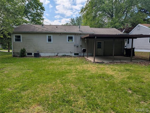 20 Marlo Drive, Belleview, IL 62226