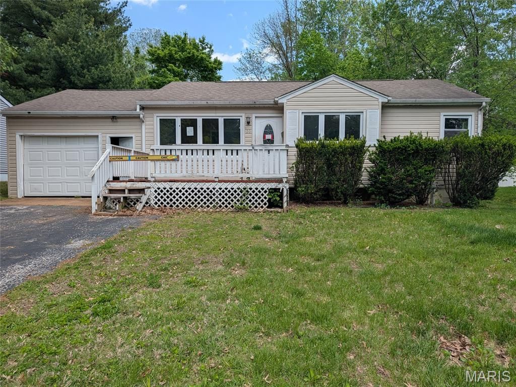 20 Marlo Drive, Belleview, IL 62226