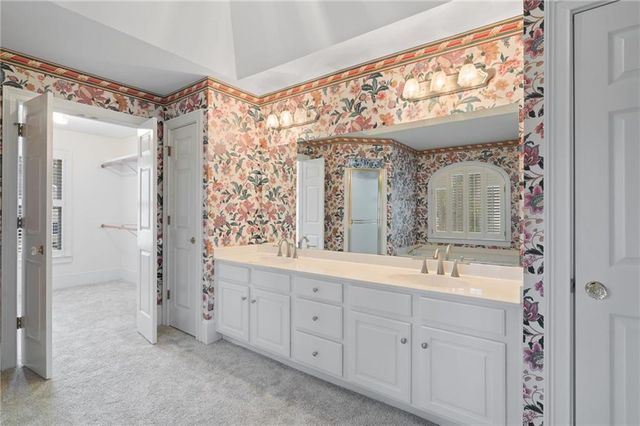 1700 Canterbury Pointe SE, Conyers, GA 30013