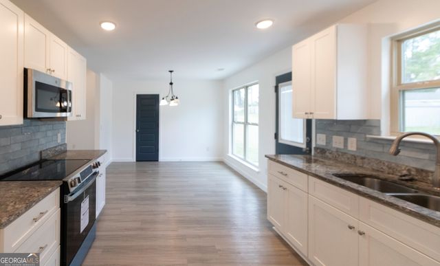 15 Cole Drive, Hawkinsville, GA 31036