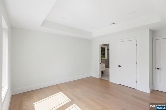 35 Harvey Street, Closter, NJ 07624