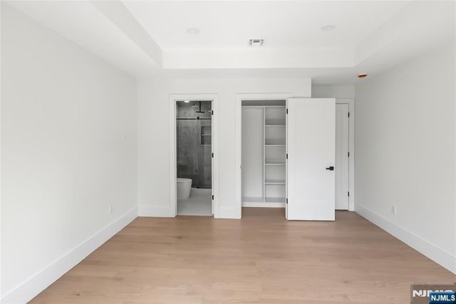 35 Harvey Street, Closter, NJ 07624