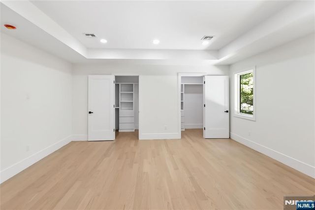 35 Harvey Street, Closter, NJ 07624