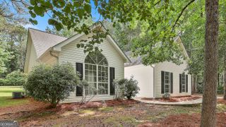 288 Winthrop Drive, Sharpsburg, GA 30277