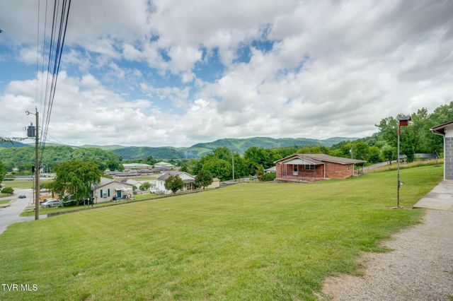 1109 Opekiska Extension, Erwin, TN 37650