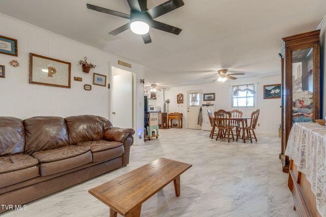 1109 Opekiska Extension, Erwin, TN 37650