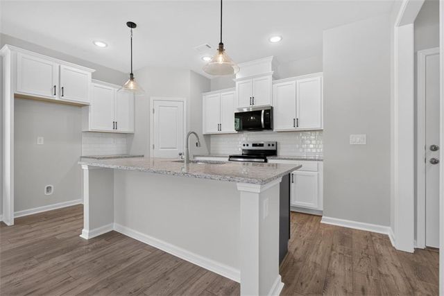 2019 Oconee Bluff Drive, Athens, GA 30601