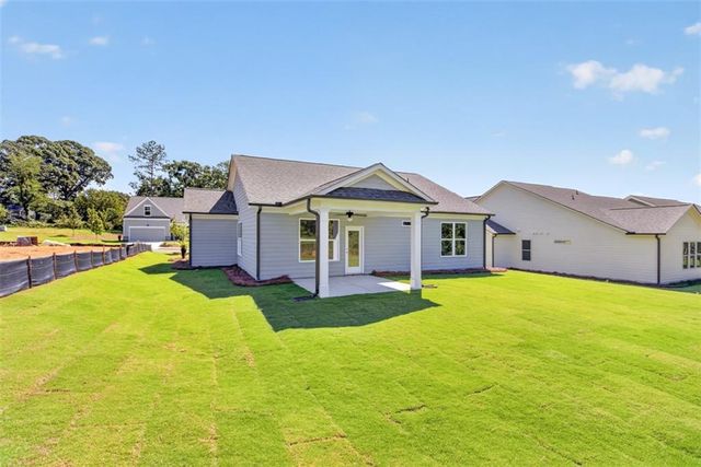 2019 Oconee Bluff Drive, Athens, GA 30601