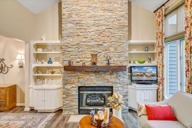 66 Scarlet Street, Hardy, VA 24101