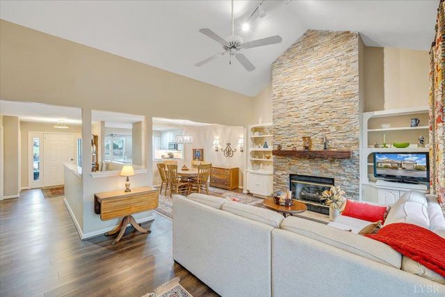 66 Scarlet Street, Hardy, VA 24101
