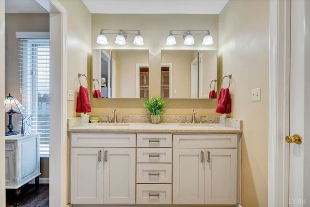 66 Scarlet Street, Hardy, VA 24101