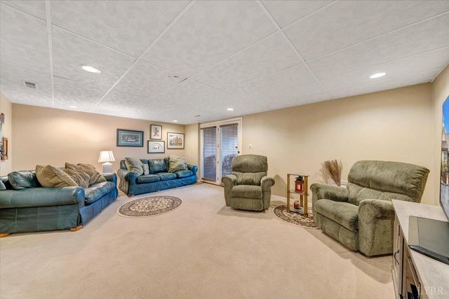 66 Scarlet Street, Hardy, VA 24101