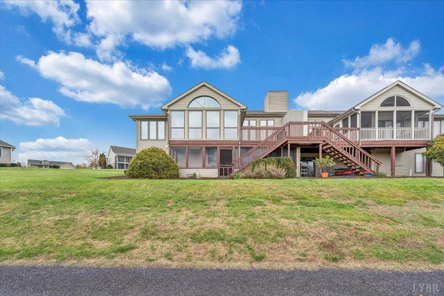 66 Scarlet Street, Hardy, VA 24101