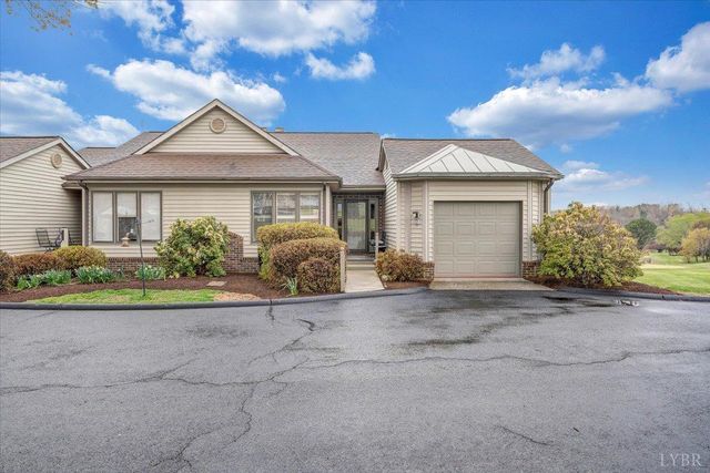 66 Scarlet Street, Hardy, VA 24101