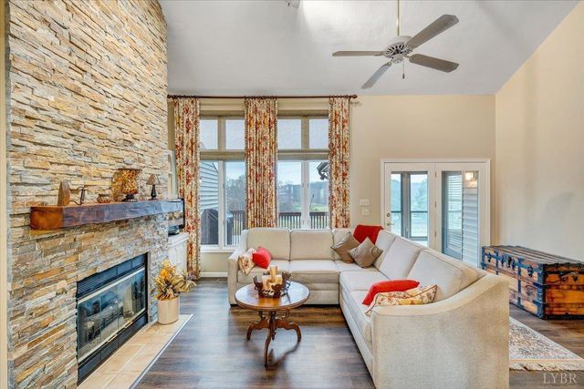 66 Scarlet Street, Hardy, VA 24101