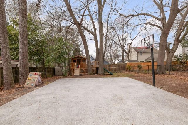 2460 Oostanaula Drive, Brookhaven, GA 30319