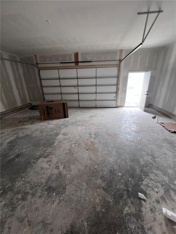 1600 Cottonwood Creek Avenue 7, Kearney, MO 64060