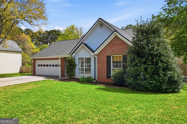 1001 Marina Trace Drive, Acworth, GA 30101