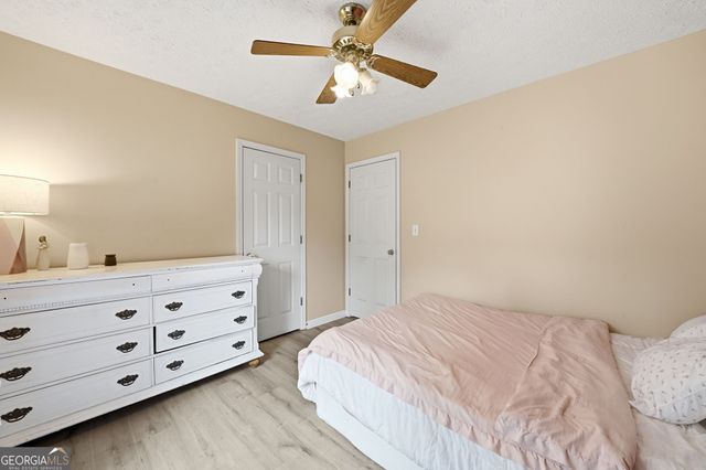 1001 Marina Trace Drive, Acworth, GA 30101